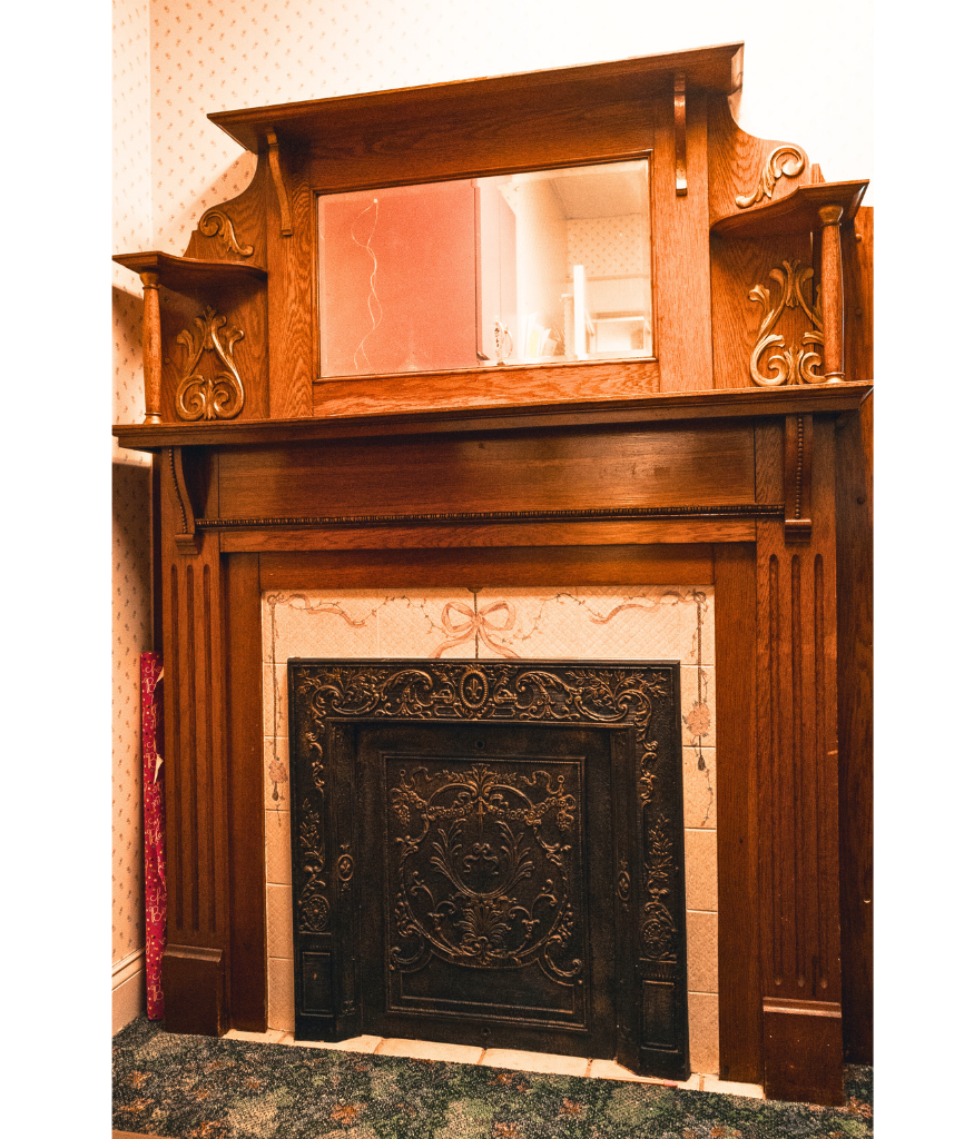 A Sears craftsman fireplace from 1910 in the historic building of Associated Endodontist of Melbourne